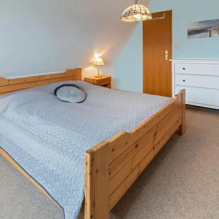 Strandhummel Дом отдыха Несмерзиль